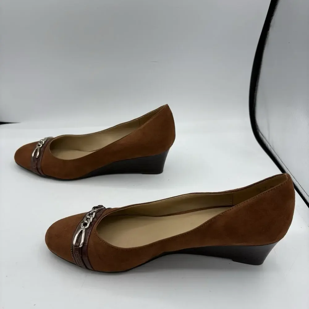 Naturalizer Heels Womens Size‎ 10 Poppy Brown Wedge Brown Suede Silver Chain